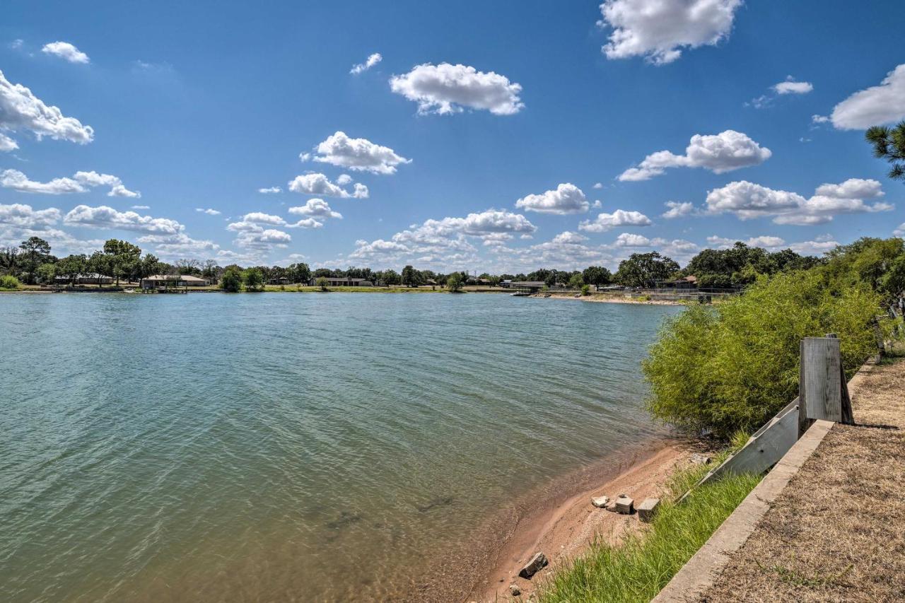 Holiday home Buchanan Dam Cottage - Close To The Lake! *