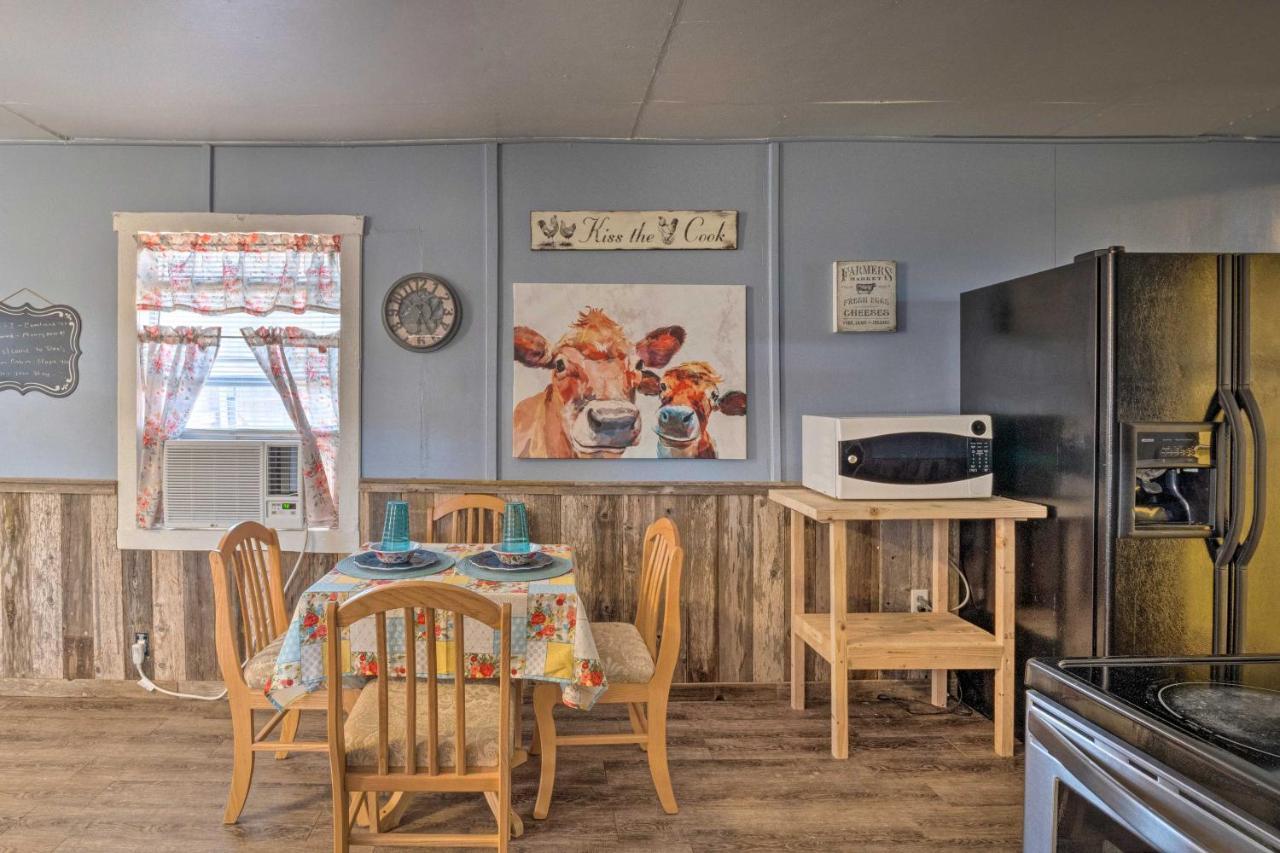 Buchanan Dam Cottage - Close To The Lake! * Buchanan Dam